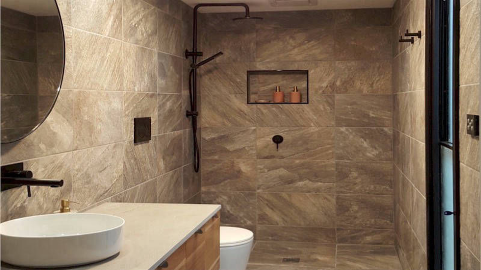 Contemporary Bathroom Renovations by Crown Family Homes, Melbourne